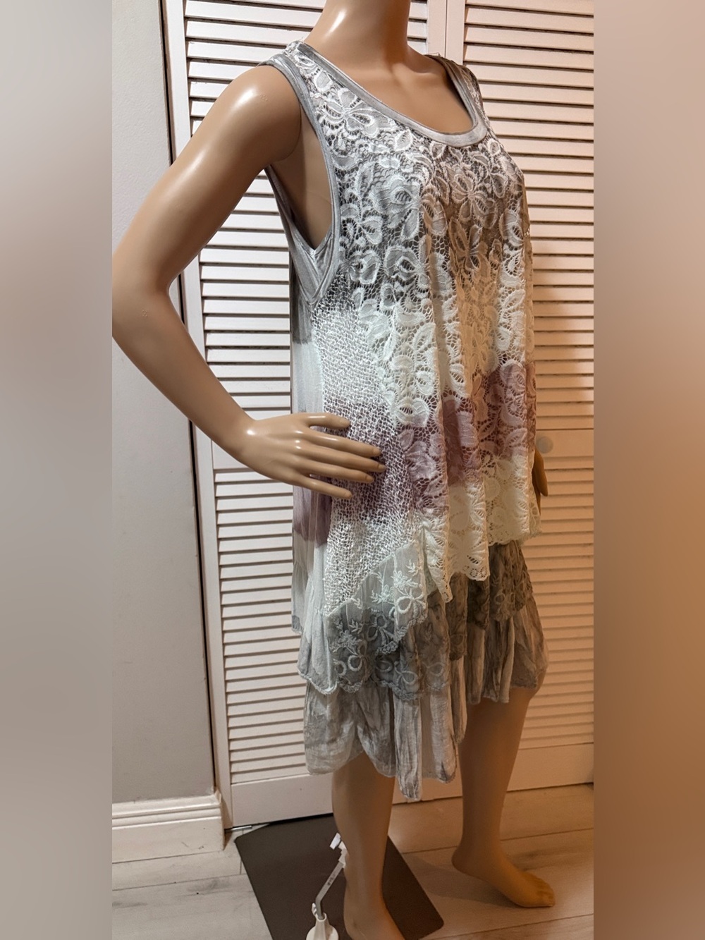 Zukauf Made in Italy Lace & Crinkle Layered Dress – Boho Chic Asymmetrical Hem
